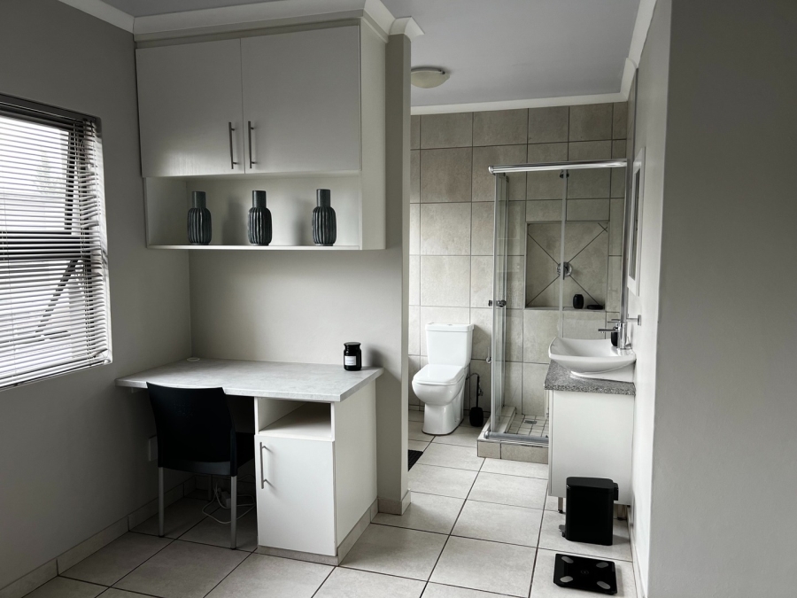 To Let 3 Bedroom Property for Rent in Mooivallei Park North West